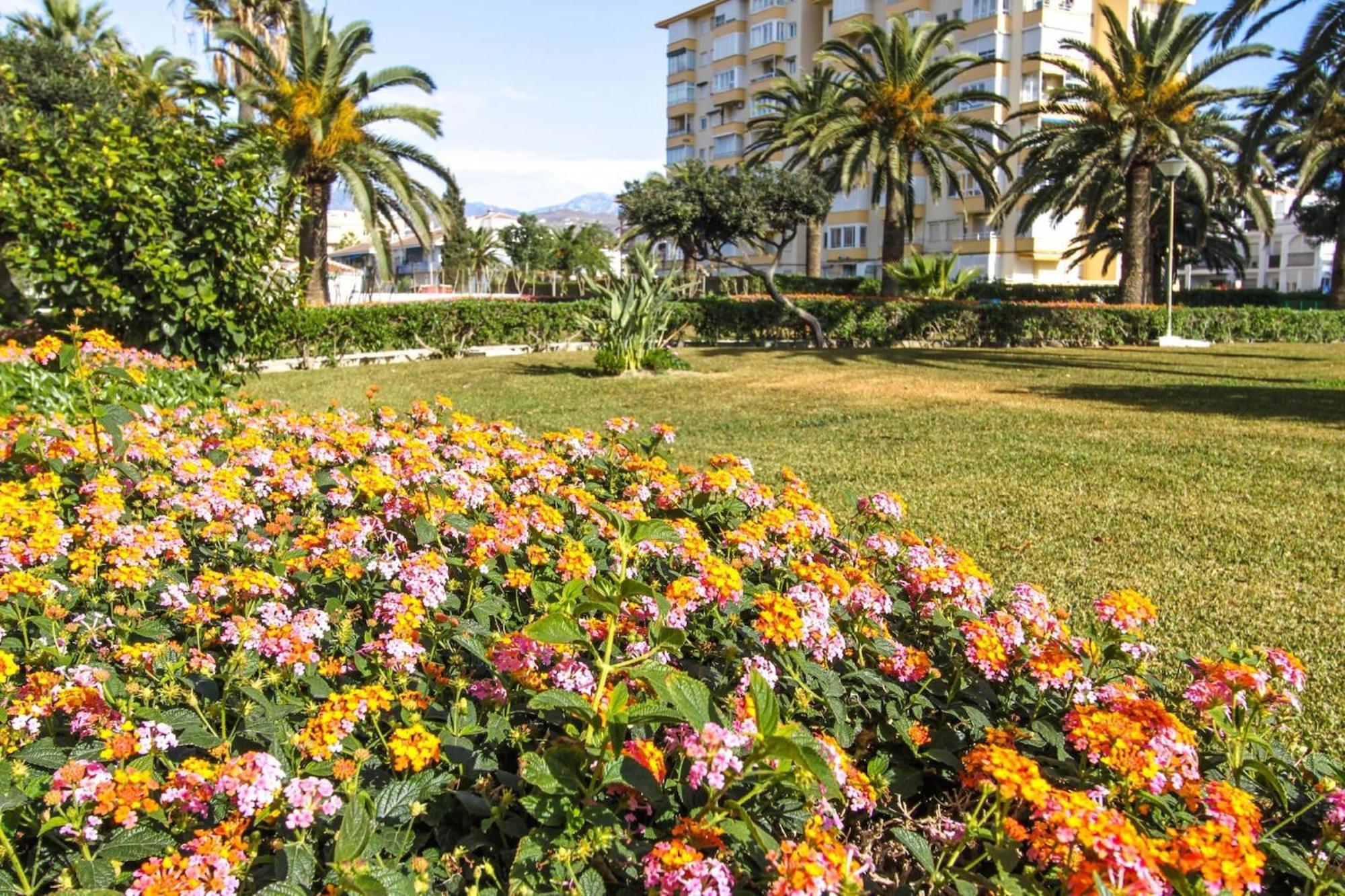 Apartamento Valencia At Home Torrox Kültér fotó